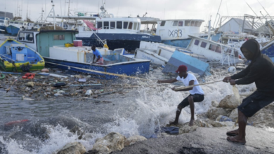 Τυφώνας-beryl:-Έξι-νεκροί-στην-Καραϊβική-Φόβοι-για-περισσότερους-(live-εικόνα)