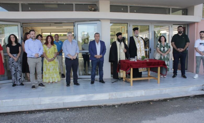 Παρουσία-Μαράβα-οι-αγιασμοί-στα-σχολεία-της-Πύλης