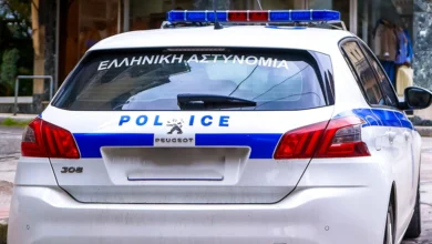 Λάρισα:-«Συναγερμός»-για-επεισόδιο-σε-καφέ-–-Άνδρας-οδηγήθηκε-στο-αστυνομικό-τμήμα