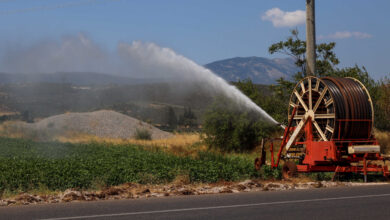 Αγρότες:-Όλο-το-σχέδιο-για-τον-ΕΦΚ-στο-πετρέλαιο,-το-κούρεμα-δανείων,-τα-θερμοκήπια-και-τις-αναξιοποίητες-γαίες