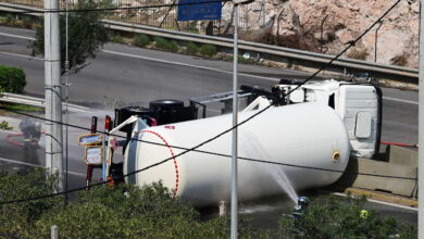 Αποκαταστάθηκε-η-κυκλοφορία-στη-λεωφόρο-Σχιστού-μετά-τη-διαρροή-υγραερίου-λόγω-ανατροπής-βυτιοφόρου