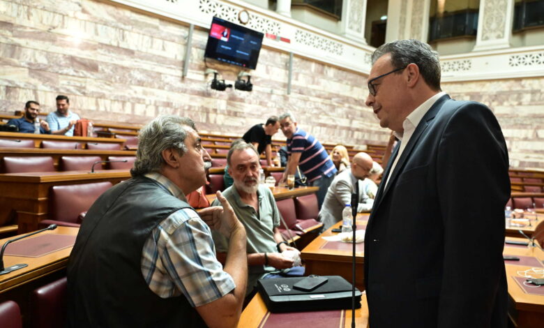 debate-θέλουν-Πολάκης-και-Φάμελλος-–-Αρνητικός-ο-«σιωπηλός»-Κασσελάκης