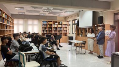 Επίσκεψη-αριστούχου-αποφοίτου-Κλασικών-Σπουδών-του-Πανεπιστημίου-της-Οξφόρδης-στο-Μουσικό-Σχολείο-Τρικάλων