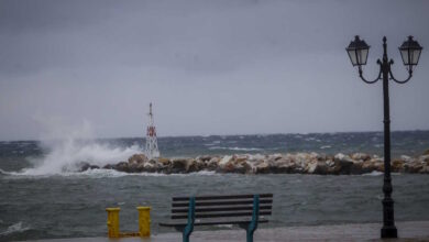 Καιρός-αύριο:-Νέα-πτώση-θερμοκρασίας-και-θυελλώδεις-άνεμοι-–-Σε-ποιες-περιοχές-θα-ρίξει-βροχή