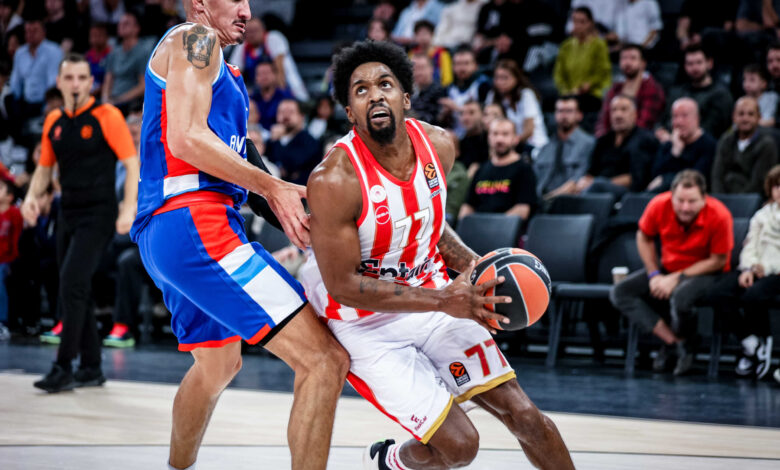 Η-βαθμολογία-της-euroleague:-Ολυμπιακός-και-Παναθηναϊκός-συνέχισαν-μαζί,-«έσπασε»-το-αήττητο-του-Ερυθρού-Αστέρα