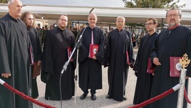 Το-Σωματείο-Ιεροψαλτών-Ν.-Τρικάλων-στην-ορκωμοσία-των-πρωτοετών-της-ΣΜΥ