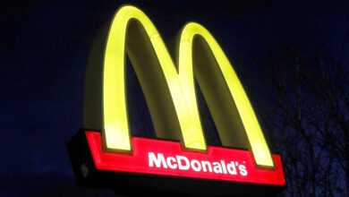 mcdonald’s:-Μεγάλη-πτώση-για-τις-μετοχές-της-λόγω-του-θανάτου-ενός-ατόμου-από-χάμπουργκερ