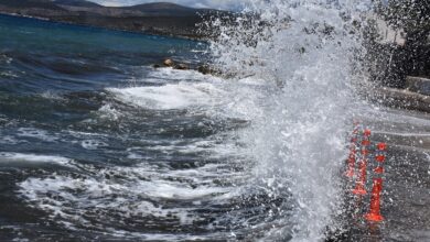 Πλοίο-δεν-κατάφερε-να-δέσει-στα-Αντικύθηρα-λόγω-καιρού