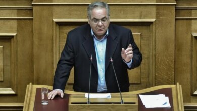 Στη-Βουλή-τα-αιτήματα-των-σεισμόπληκτων-Τυρνάβου-και-Ελασσόνας-–-Κατατέθηκε-αναφορά-από-βουλευτές