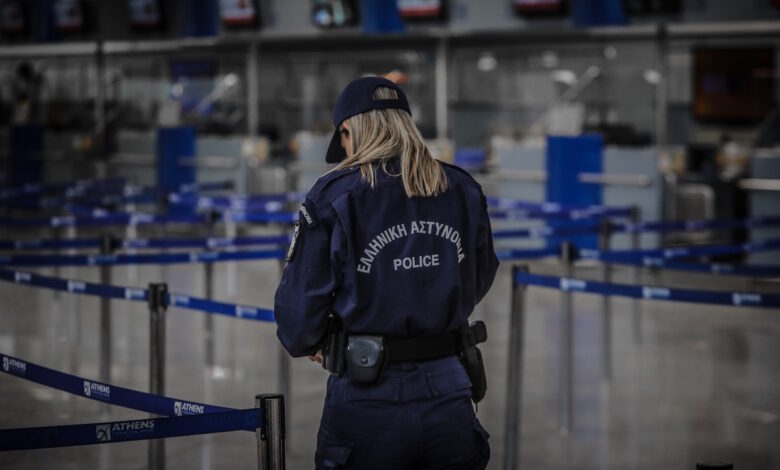 Κύκλωμα-«έβγαζε»-αεροπορικώς-μετανάστες-από-τη-χώρα-–-Η-διαμονή-σε-safe-houses-και-η-προετοιμασία