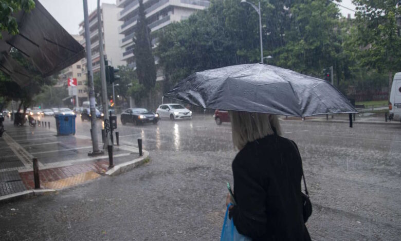 Καιρός-σήμερα:-Βροχές-και-ισχυρές-στα-δυτικά-και-βόρεια-–-Αναλυτική-πρόγνωση