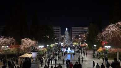 Το-55%-των-Ελλήνων-θα-ψωνίσει-τα-φετινά-Χριστούγεννα