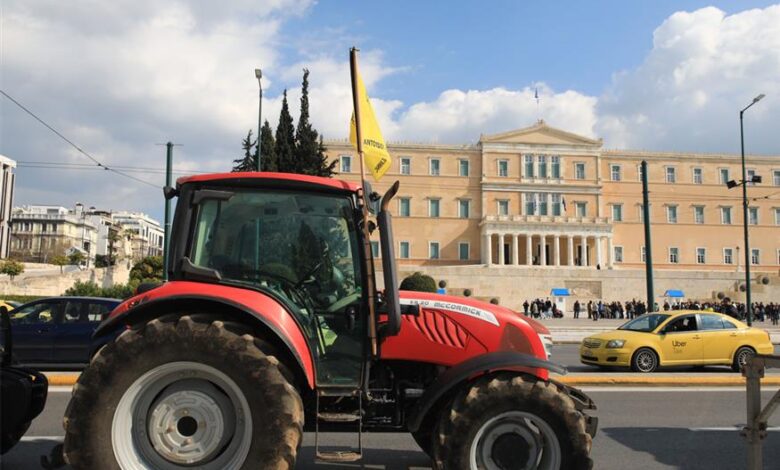 Αγροτικά-και-Θεσσαλία-στο-μενού-της-αντιπαράθεσης-κυβέρνησης-και-αντιπολίτευσης