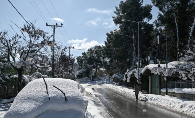 Καιρός:-Έρχεται-ψυχρή-εισβολή-με-καταιγίδες-και-χιόνια-–-Κατακόρυφη-πτώση-της-θερμοκρασίας