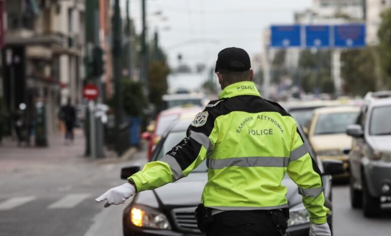 Λήξη-συναγερμού-στη-Ρηγίλλης:-Ολοκληρώθηκε-ο-έλεγχος-στο-ύποπτο-αντικείμενο-–-Στην-κυκλοφορία-ο-δρόμος