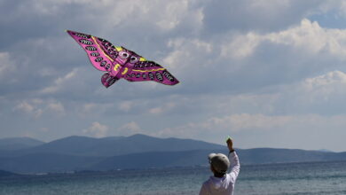 Καθαρά-Δευτέρα:-Με-δύο-πρόσωπα-ο-καιρός-το-τριήμερο-–-Διαφωνία-μετεωρολόγων,-ποιοι-βλέπουν-κρύο-και-βροχές