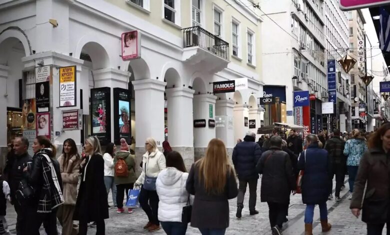 Λιανικό-εμπόριο:-«Βούλιαξαν»-κατά-5,4%-οι-πωλήσεις-τον-Δεκέμβριο-2024