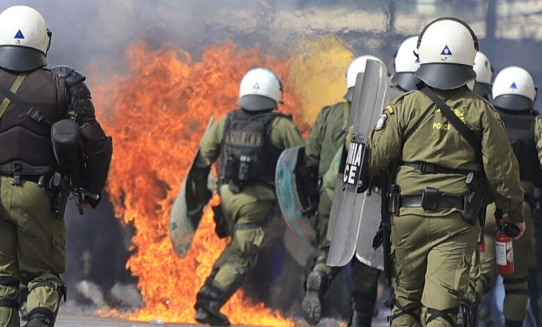 Συλλαλητήριο-28ης-Φεβρουαρίου-για-τα-Τέμπη:-Ελεύθεροι-οι-17-συλληφθέντες-στα-επεισόδια