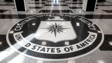 Απολύσεις-στη-cia-και-σχέδιο-κατάργησης-του-υπουργείου-Παιδείας