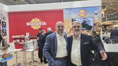 Στη-food-expo-2025-ο-Βασίλης-Γιαγιάκος-–-Δίπλα-στις-επιχειρήσεις-των-Τρικάλων