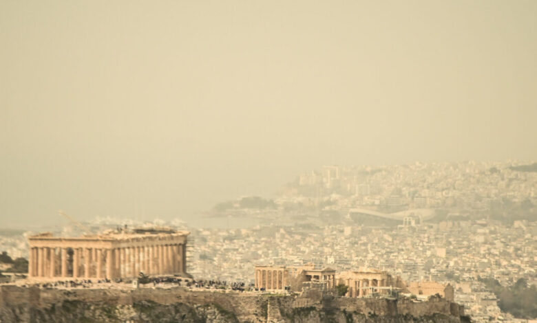 Καιρός-–-meteo:-Αφρικανική-σκόνη-και-θερμοκρασίες-στα-ύψη-Παρασκευή-και-Σάββατο-–-Σε-ποιες-περιοχές-ο-υδράργυρος-θα-φτάσει-τους-33-βαθμούς-Κελσίου