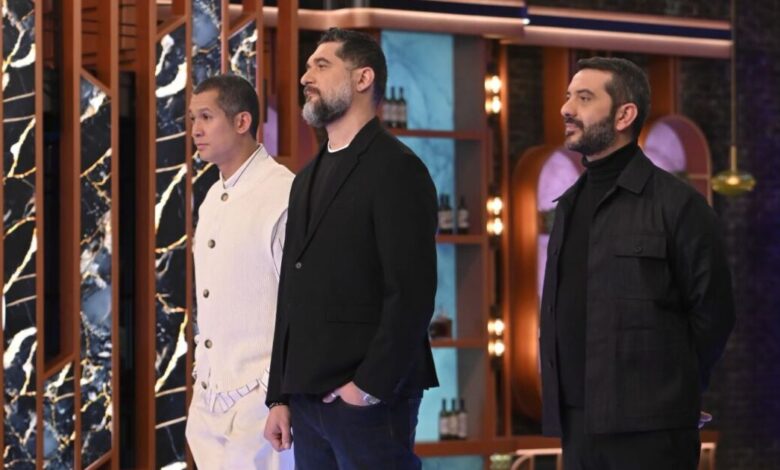 masterchef-2025: Μαγειρικές-«καραμπόλες»-στην-καθολική-ψηφοφορία-και-4-υλικά-στις-μονομαχίες-τελευταίας-ευκαιρίας