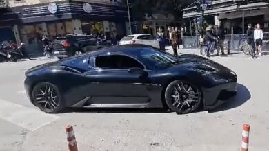 Βόλτα-στα-Τρίκαλα-με-maserati-για-τον-Αλέξανδρο-Πασχαλάκη