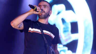 ΛΕΞ:-Ανακοινώθηκε-η-καλοκαιρινή-του-συναυλία-και-πάει-για-δεύτερο-ρεκόρ-προσέλευσης