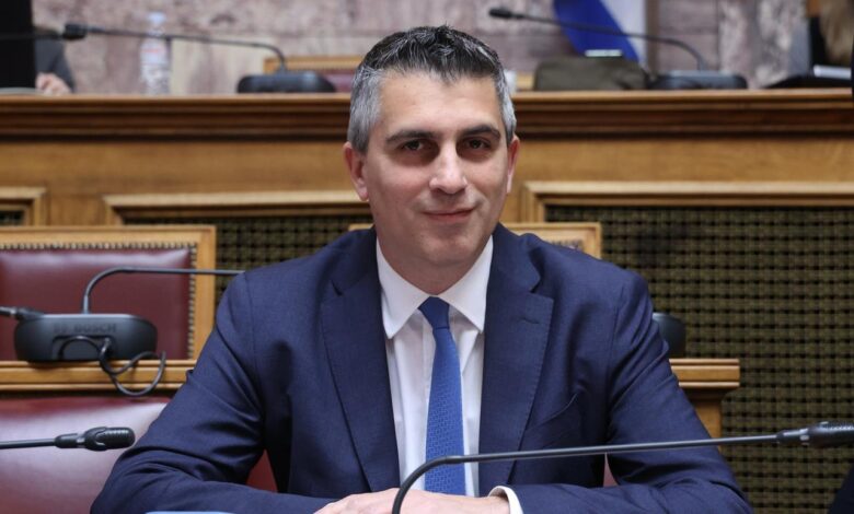 Την-Τρίτη-στη-Λάρισα-οι-υπογραφές-για-τα-έργα-αποκατάστασης-στο-οδικό-δίκτυο
