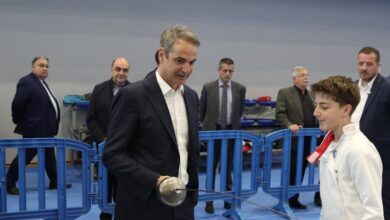 Κυριάκος-Μητσοτάκης-στις-ολυμπιακές-εγκαταστάσεις-Παιανίας:-Η-υποστήριξη-του-αθλητισμού-αποτελεί-επένδυση-σε-αθλητικές-υποδομές