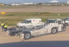 «Γολγοθάς»-για-180-επιβάτες-της-volotea-σε-πτήση-από-Αθήνα-για-Βενετία:-Η-λακκούβα-και-οι-8-ώρες-αναμονής