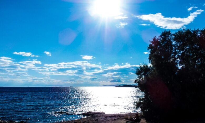 Καιρός:-Έρχεται-μικρό-καλοκαίρι-με-30αρια-που-θα-διαρκέσει-μέχρι-την-Πέμπτη-–-Η-πρόγνωση-του-Θοδωρή-Κολυδά