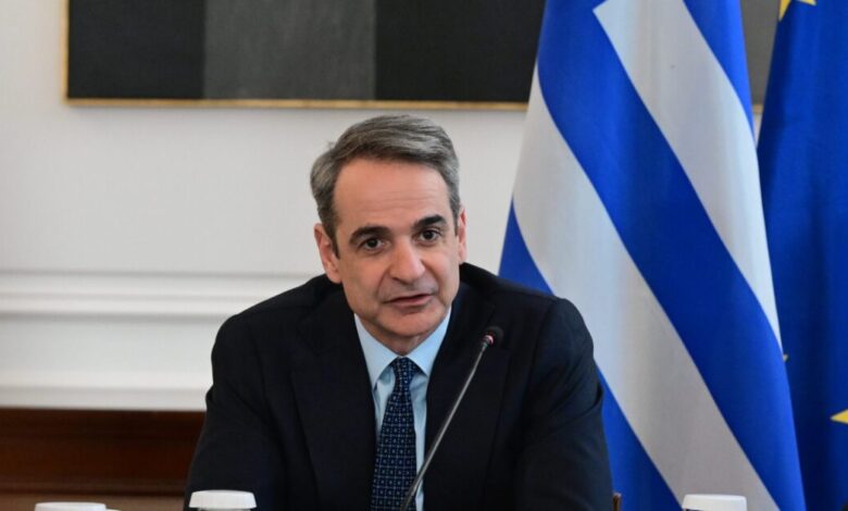 Κυριάκος-Μητσοτάκης:-Ύψιστη-προτεραιότητα-τα-τρένα-–-Περισσότερα-εναέρια-μέσα-και-πυροσβέστες-φέτος-για-τις-πυρκαγιές