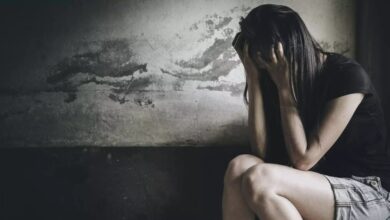 39χρονη-καταγγέλλει-τον-ομαδικό-βιασμό-της-από-τρεις-άνδρες-–-«Με-έσπασαν-στο-ξύλο,-έχω-χρόνια-βλάβη-στο-σώμα»
