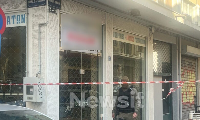 Έρευνα-στο-κελί-του-«ληστή-με-τα-τατουάζ»-για-την-έκρηξη-στη-Θεσσαλονίκη-–-Νέα-ντοκουμέντα-στο-φως