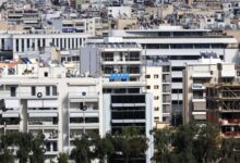 Φορολογικές-δηλώσεις:-Τα-στοιχεία-της-ΑΑΔΕ-έδειξαν-δαπάνες,-δάνεια,-αυτοκίνητα-σκάφη-και-πισίνες