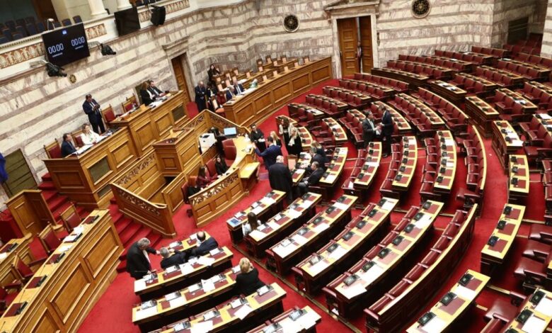 Δημοσκόπηση-alco:-Στις-13,1-μονάδες-η-διαφορά-της-ΝΔ-με-την-Πλεύση-Ελευθερίας