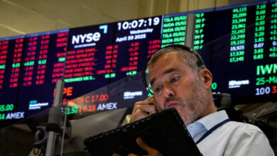 Έσπασε-το-σερί-κερδών-του-s&p-500-καθώς-η-wall-street-αξιολογεί-τις-εμπορικές-εξελίξεις-και-αναμένει-τον-«χρησμό»-της-fed