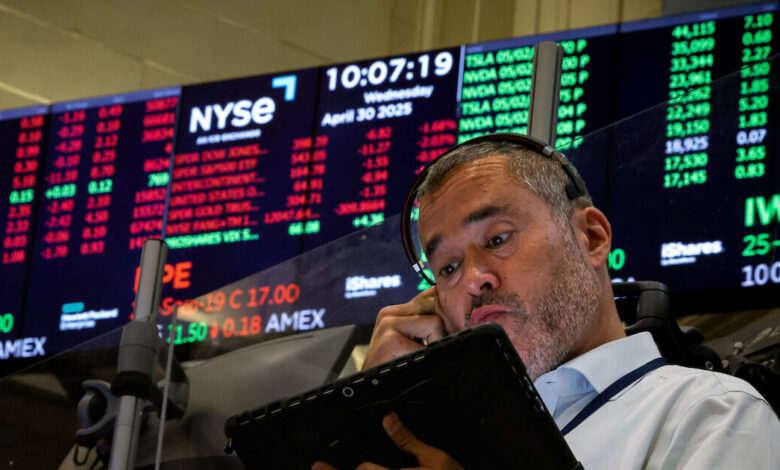 Έσπασε-το-σερί-κερδών-του-s&p-500-καθώς-η-wall-street-αξιολογεί-τις-εμπορικές-εξελίξεις-και-αναμένει-τον-«χρησμό»-της-fed