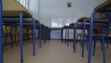Θεσσαλονίκη:-Σοκάρει-ο-πατέρας-της-14χρονης-που-ξυλοκοπήθηκε-από-3-ανήλικες-–-«Της-έσπασαν-δόντια-και-τη-χτυπούσαν-με-κλωτσιές-παντού»