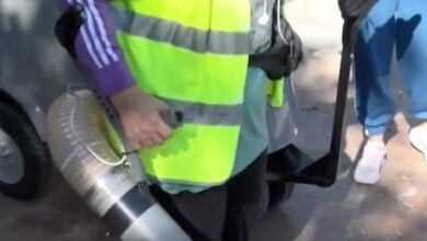 Σέρρες:-Οι-υπάλληλοι-καθαριότητας-δεν-ήθελαν-τα-χειραμαξίδια-γιατί-νόμιζαν-ότι-έχουν-gps-και-θα-τους-εντοπίζουν