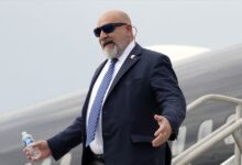 politico:-Ο-γκουρού-επικοινωνίας-του-Τραμπ-συνεργάζεται-με-τον-Σαλί-Μπερίσα-για-την-ανατροπή-του-Έντι-Ράμα