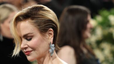 Νικόλ-Κίντμαν:-Με-αντρικό-μαλλί-στο-met-gala,-με-πολύ-μακρύ-στα-country-music-awards-–-Ξεγέλασε-τους-πάντες