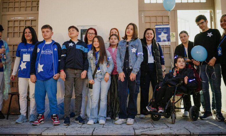 walk-for-wishes-2025:-Φωτίστηκαν-τα-Τρίκαλα-για-τα-παιδιά-του-make-a-wish