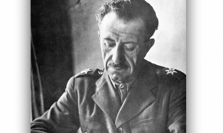 Στο-Μουσείο-Εθνικής-Αντίστασης-στη-Λάρισα-τα-έπιπλα-του-γραφείου-του-στρατηγού-Στέφανου-Σαράφη