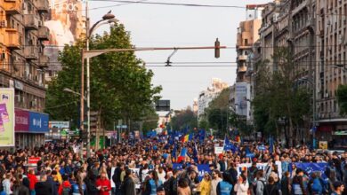 Ρουμανία:-Χιλιάδες-διαδηλωτές-υπέρ-της-ΕΕ.