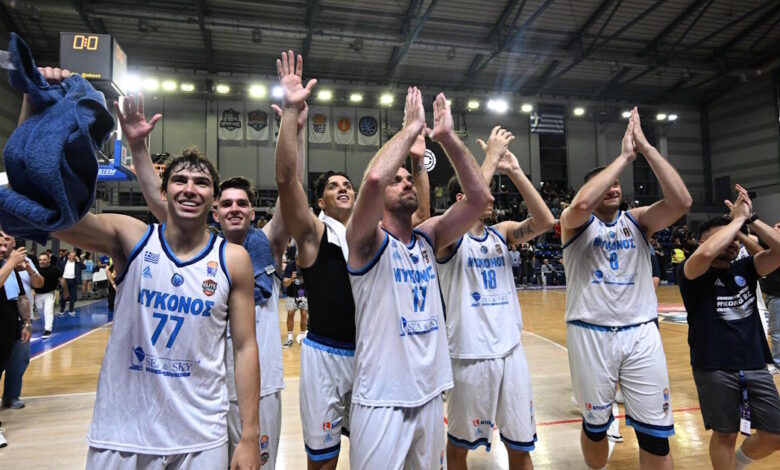 Μύκονος:-Χαμός-στο-λιμάνι-του-νησιού,-στην-υποδοχή-των-πρωταθλητών-της-elite-league