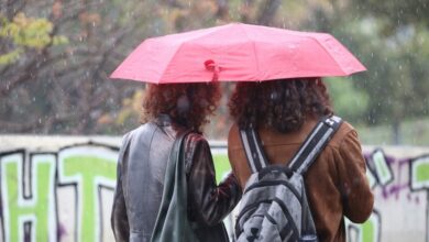 Καιρός:-Πτώση-θερμοκρασίας,-βροχές-και-καταιγίδες-από-την-Κυριακή-–-Πόσο-θα-διαρκέσει-το-«μίνι»-φθινόπωρο