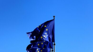 Τέλος-στους-«δασμούς»-στο-εσωτερικό-της-ΕΕ-–-Τι-προβλέπει-το-σχέδιο-της-Κομισιόν-για-την-άρση-των-εμπορικών-εμποδίων