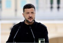Ζελένσκι-σε-Πούτιν:-«Να-συμφωνήσεις-σε-εκεχειρία-από-τη-Δευτέρα»-–-«Οι-διαπραγματεύσεις-θα-γίνουν-βάσει-της-κατάστασης-στο-πεδίο»-λέει-το-Κρεμλίνο